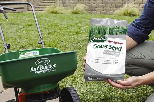 Vista 2 de Scotts Turf Builder Quick Fix Mix, 3 libras, paquete de 3