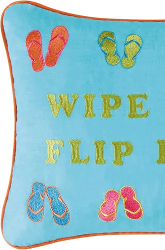 Vista 2 de C&F Home Clean Your Flip Flops - Mini almohada decorativa de mezcla