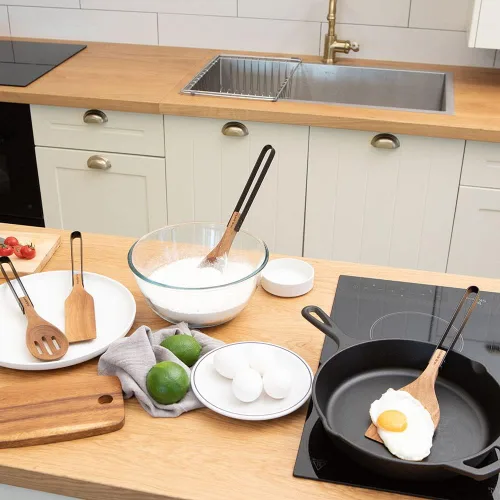 Vista 5 de Utensilios de madera para cocina de madera de acacia, hermoso diseño moderno, cabezales de madera rústica y asas de acero inoxidable, resistentes a