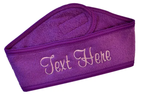Vista 4 de Funny Girl Designs Diadema de spa personalizada bordada con texto personalizado de tu elección (negro)