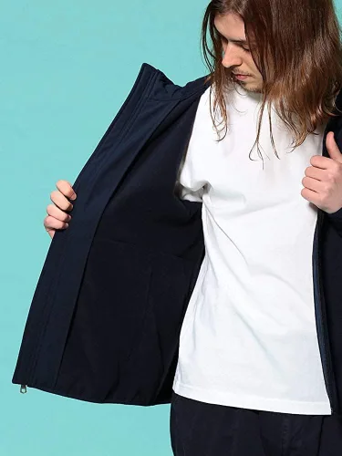 Vista 7 de Tommy Hilfiger Chaqueta Softshell ligera resistente al agua transpirable con capucha para hombre, Negro