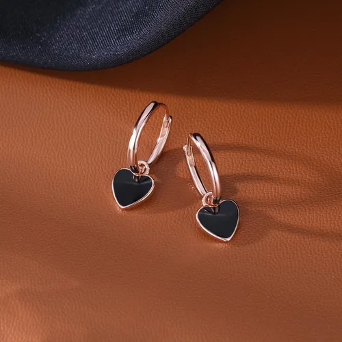 Vista 4 de SLUYNZ Aretes de aro de plata de ley 925 con forma de corazón negro para mujeres y adolescentes de 0.6 in