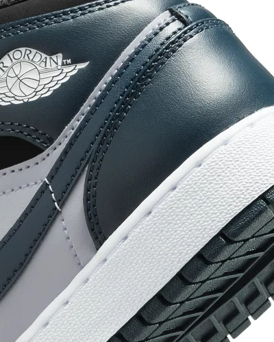 Vista 7 de Nike Jordan 1 MID PS - Tenis de moda para niños
