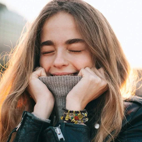 Vista 7 de VONRU - Conjuntos de pulseras bohemias para mujer, 6 juegos de pulseras elásticas apilables multicolor, estilo hippie, joyas finas