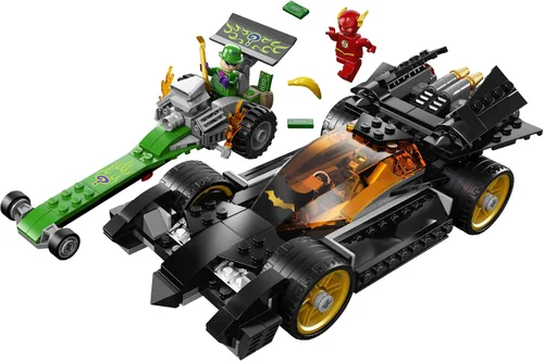 Vista 4 de Superhéroes de cçomics LEGO 76012 Batman: la carrera (suspendido por fabricante)