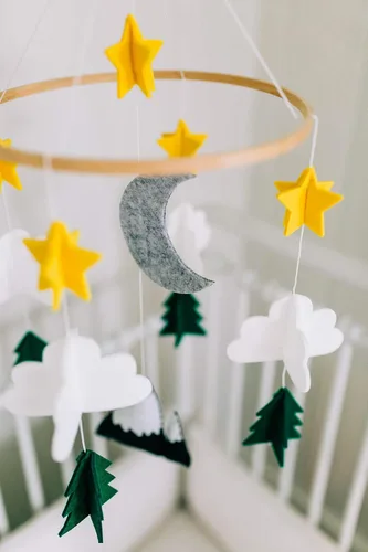 Vista 5 de Móvil para cuna de bebé – Móvil colgante de madera para cuna, decoración de guardería para niños y niñas, regalo perfecto para ducha