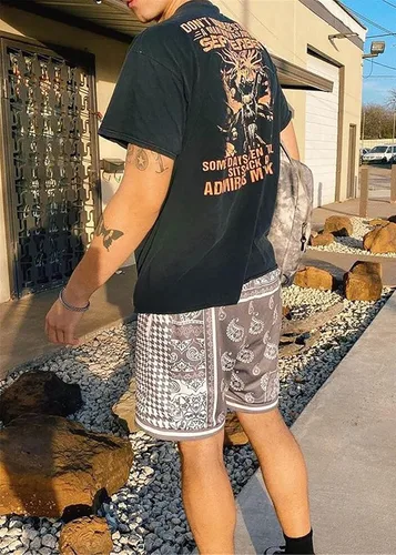 Vista 5 de DIOTSR Pantalones cortos de malla de cachemira para hombre, pantalones cortos casuales con gráficos retro, pantalones cortos atléticos para correr