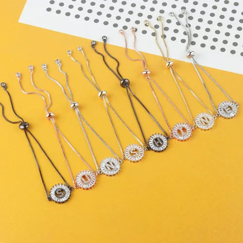 Vista 9 de COTTVOTT Juego de collar con dije de letra inicial ajustable para mujeres y niñas, Circonita cúbica