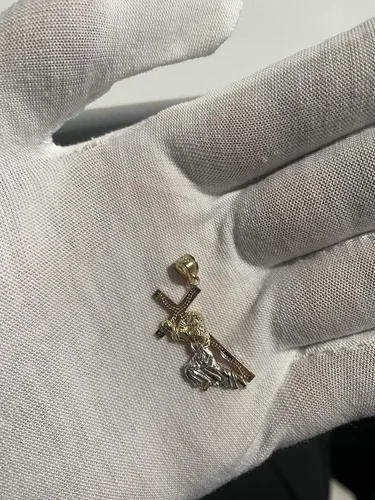Vista 6 de Colgante de cruz de Jesús de oro tricolor de 14 quilates, joyería fina altamente pulida, dije de cruz religiosa, para hombres y mujeres, 0.984 x