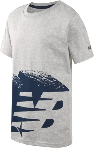 Vista 4 de New Balance Camiseta para niño Paquete de 2 camisetas de manga corta de rendimiento activo Camisa de ajuste seco para niños (4-20)