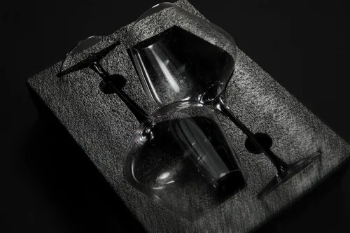 Vista 3 de Balthazar - Juego de 2 copas de vino gigantes de cristal de alta calidad, se adapta a toda la botella de 25.2 onzas líquidas
