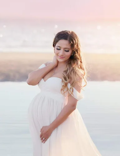 Vista 5 de JustVH Vestidos de maternidad para sesión de fotos con hombros descubiertos, vestido de encaje de gasa, con abertura frontal, maxi vestidos
