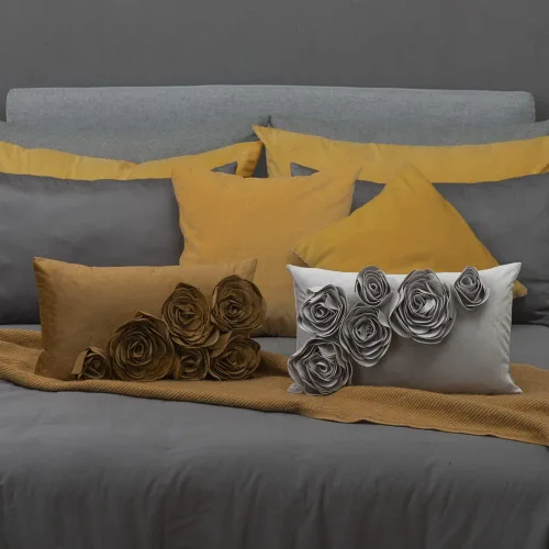 Vista 7 de JWH Funda de almohada decorativa de flores 3D, hecha a mano, funda de almohada floral de terciopelo suave, cojín lumbar para cama, sala de estar