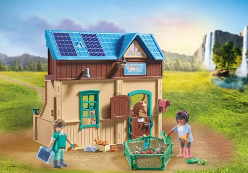 Vista 9 de Playmobil Caballos de la Cascada - Terapia Ecuestre y Práctica Veterinaria