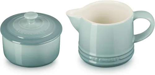Vista 8 de Le Creuset Stoneware Signature, Artichaut Cream & Sugar Set, Crema: 10.1 fl oz, Azúcar: 8oz