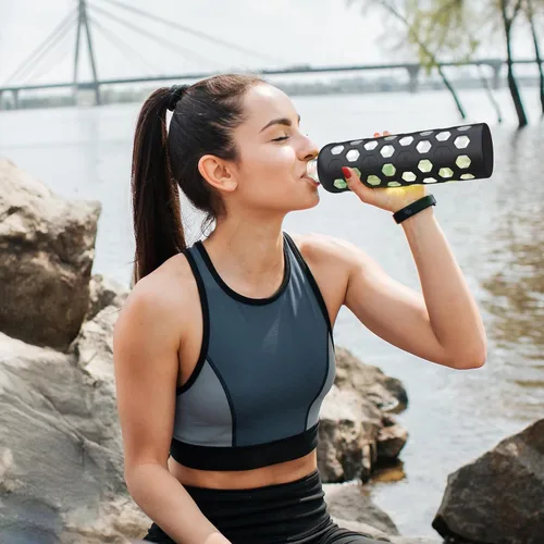 Vista 6 de Botella de agua de vidrio de 32 onzas con tapa de bambú, botellas reutilizables transparentes con funda de silicona y marcador de tiempo, vaso