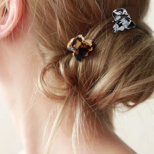 Vista 7 de Cobahom Pinzas de pelo acrílicas de concha de tortuga y leopardo para mujeres y niñas, 12 mini garras y pasadores para cabello fino o grueso