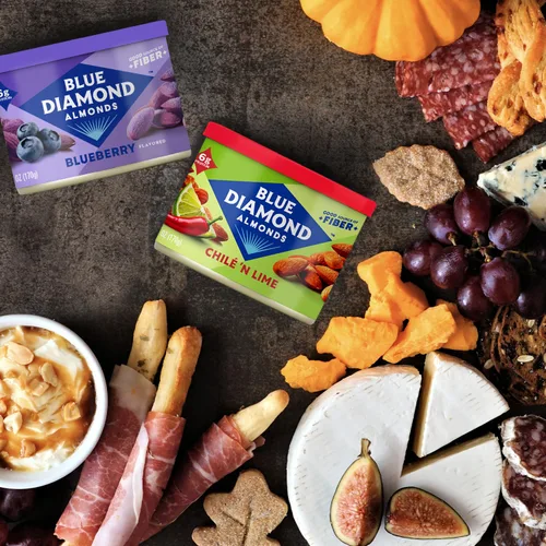 Vista 8 de Blue Diamond Almonds Nueces dulces con sabor a arándano, 6 onzas, paquete de 1