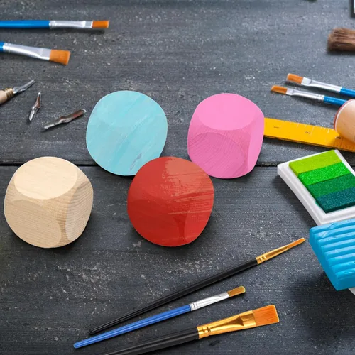 Vista 7 de 20 dados de madera en blanco, bloques cuadrados sin terminar de 2 pulgadas, cubos de madera en blanco de 6 caras con esquinas redondeadas
