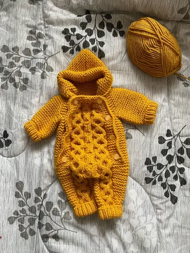 Vista 6 de Estako Megastar, 3.52 Oz (100g) de hilo de acrílico 75% y lana 25%, suave, peso grueso voluminoso #5 para crochet y tejer 120 yardas (110m)