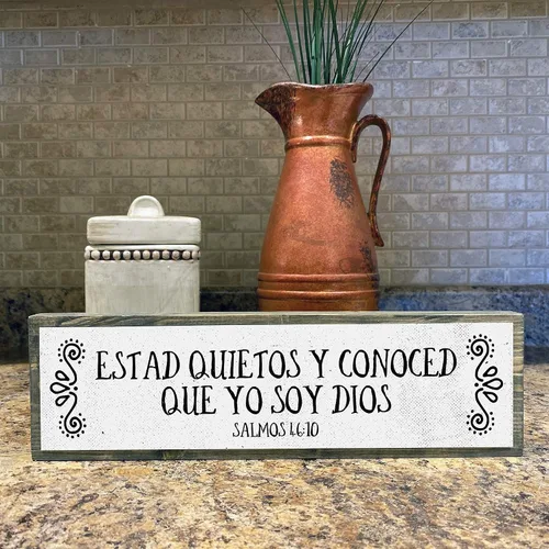 Vista 5 de Estad Quietos Y Conoced Que Yo Soy Dios – Versículo de la Biblia en Español – mensajes cristianos para decorar - Letrero de metal y madera