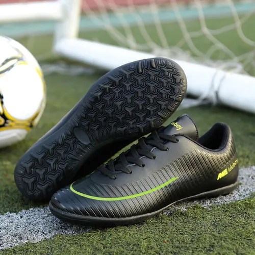 Vista 3 de UYO Zapatos de fútbol de interior para hombre, tacos de fútbol bajos, con cordones, antideslizantes, para deportes, fútbol sala TF