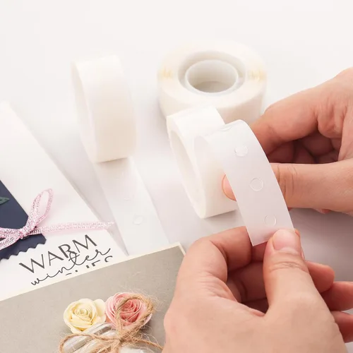 Vista 8 de Briartw 300 puntos adhesivos ultrafinos para manualidades, mini puntos de pegamento transparentes de 1/8 pulgadas (0.118 in), puntos adhesivos