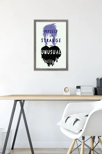 Vista 6 de Trends International Beetlejuice - Póster de pared extraño, 14.725 x 22.375 pulgadas, versión enmarcada de madera de granero