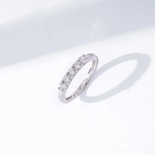Vista 6 de Tienda Collection Sterling Silver Five-Stone Ring set with Round Cut Infinite Elements Cubic Zirconia