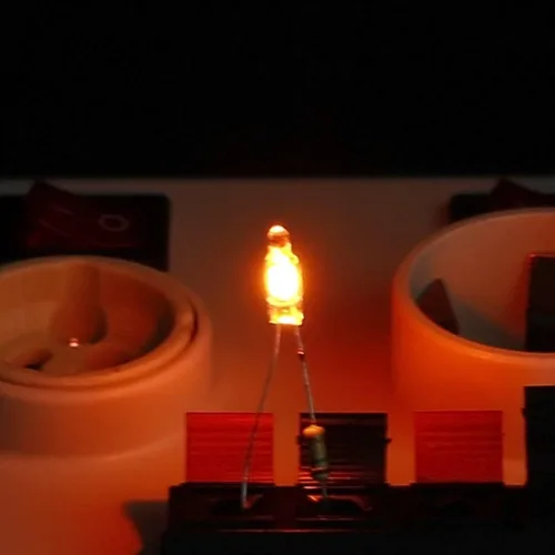 Vista 5 de Othmro 100 bombillas LED CA 220 V de 0.157 x 0.394 in, luz verde brillante, bombillas de neón duraderas, lámparas de neón brillantes, bombillas F4