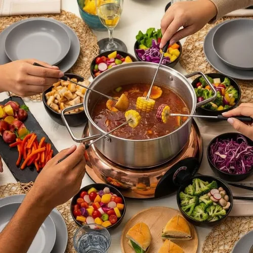 Vista 6 de Juego de fondue eléctrico de chocolate y queso Artestia con dos ollas (acero inoxidable y cerámica), para servir a 8 personas