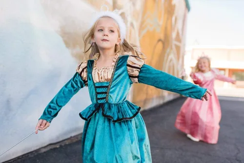 Vista 7 de Little Adventures Disfraz de princesa medieval