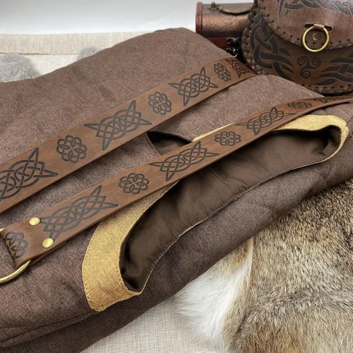 Vista 4 de HiiFeuer Túnica medieval para disfraz, con cinturón y bolsa vintage, armadura de tela de caballero mercenario, juego de cosplay LARP renacentista