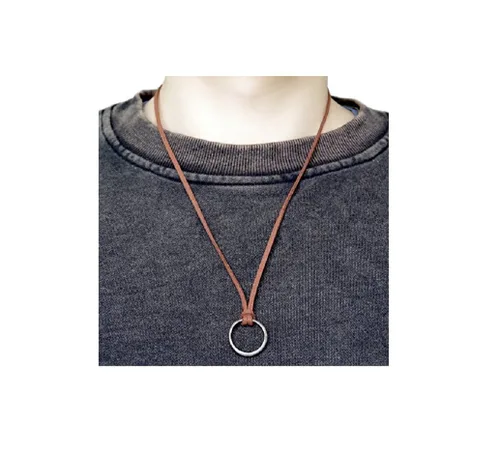 Vista 4 de Uncharted Nathan Drake's Ring with Necklace Strap From Collector's Edition
