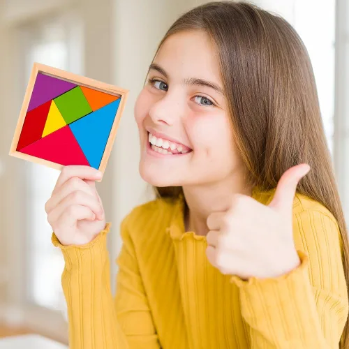 Vista 5 de ArtCreativity Rompecabezas de madera Tangram para niños, 7 piezas de colores, rompecabezas educativo, juguete de aprendizaje para niños y niñas