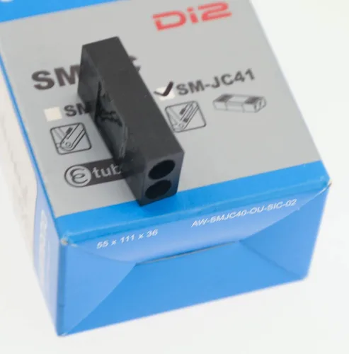 Vista 4 de Shimano Caja de conexiones de enrutamiento interno Ultegra Di2
