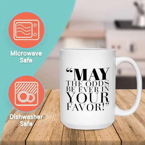 Vista 2 de Taza de café de película de ciencia ficción – May The Odds Be Ever In Your Favor – Adventure Dystopian Film Series Actor Actriz Novela Trilogy Fan