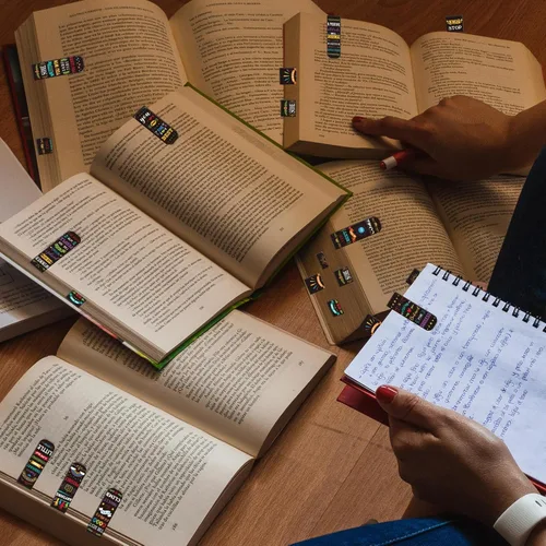 Vista 5 de Honoson 48 marcapáginas magnético inspirador con tema inspirador, marcadores magnéticos de página, clips de motivación, marcadores de motivación