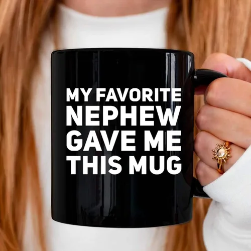Vista 4 de Taza de café de cerámica con texto en inglés «My Favorite Nephew Gave Me This Gift To Uncle Auntie», para el Día de la Madre, Día del Padre