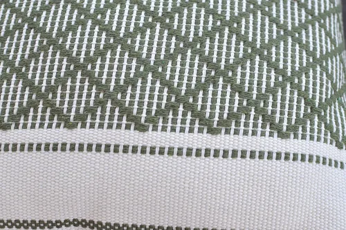 Vista 6 de Funda de almohada tejida de algodón, color verde oliva/blanco roto, 16 x 16 pulgadas (una sola pieza)