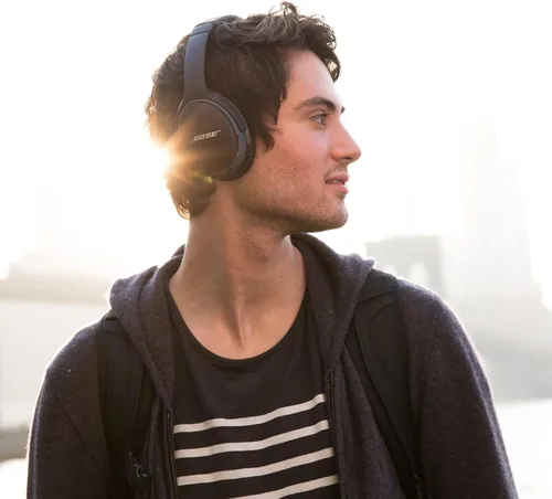 Vista 5 de Bose SoundLink around-ear Wireless Headphones II Negro (Renovado)