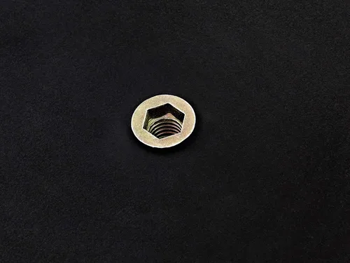 Vista 7 de Meinl Percussion Cajon grifo con jingleses de acero, no fabricado en China, cuerpo de madera dura con conexión roscada montable de 3/8 pulgadas