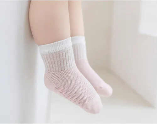 Vista 5 de Calcetines para bebé, niña, niño, de malla fina, calcetines tobilleros para bebés, calcetines de tobillo Pointelle con ojales, 4 pares
