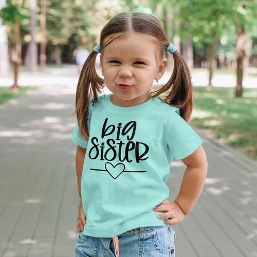 Vista 5 de Olive Loves Apple Big Sister Heart Sibling Reveal T-Shirt for Baby and Toddler Girls Sibling Outfits
