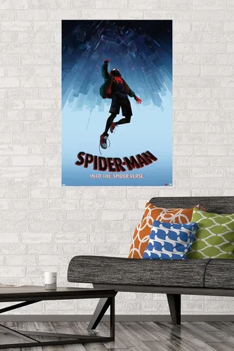 Vista 2 de Trends International Marvel Spider-Man - En El Verso De La Araña - Póster De Pared Caída, 22.375" x 34", Versión Sin Marco