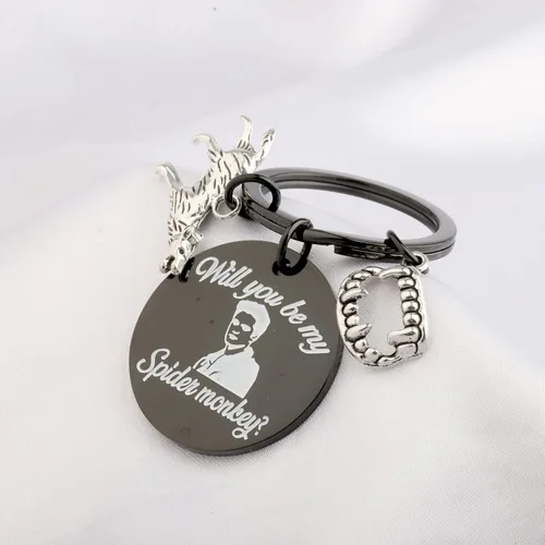 Vista 6 de KEYCHIN Llavero de la película Crepúsculo, Edward y Bella Fans Gifts Will You Be My Spider Monkey Jewelry para amigos y familiares