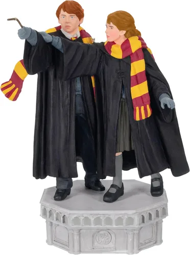 Vista 12 de Hallmark Keepsake Adorno navideño de Harry Potter (Gilderoy Lockhart)