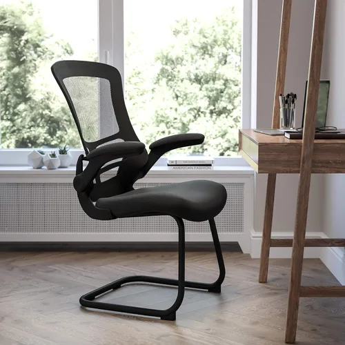 Vista 10 de EMMA + OLIVER Silla de recepción lateral con base de trineo de malla negra con asiento LeatherSoft y brazos abatibles