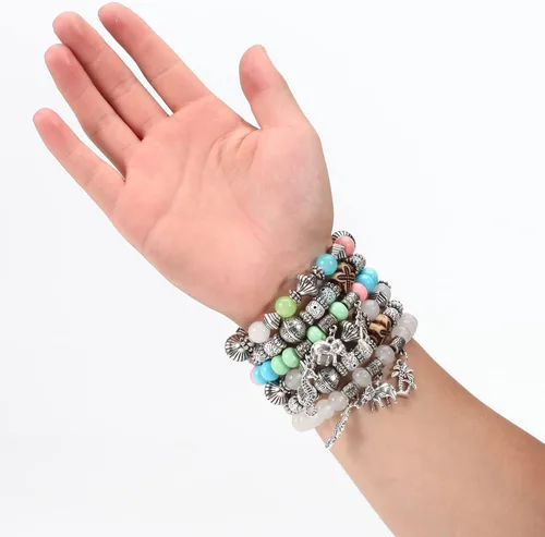 Vista 5 de Twinfree Pulseras bohemias para mujer, pulsera elástica de cuentas de colores multicapa con dije de joyería