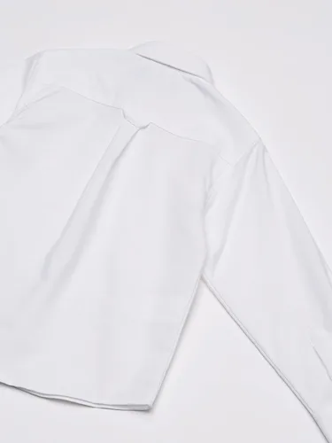 Vista 4 de IZOD - Camisa Oxford de manga larga con botones para niño, color sólido